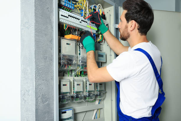 Best Local Electrician Companies  in St Marys, KS